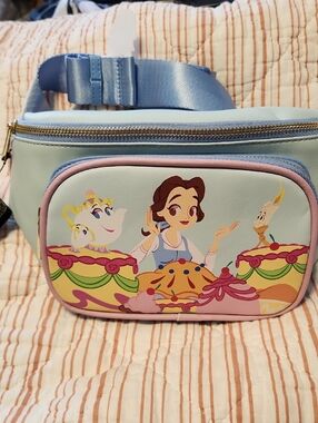Disney Loungefly  Belle Belt Bag